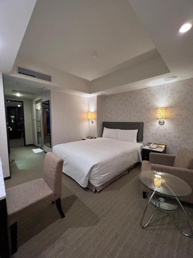 Forward Suites Ⅰ Taipei Exterior foto